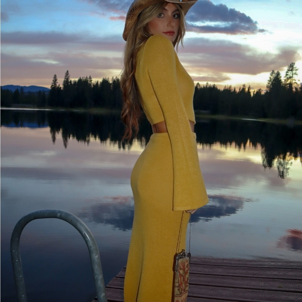Meshki Anna Yellow Maxi Dress - Picture 4 of 4